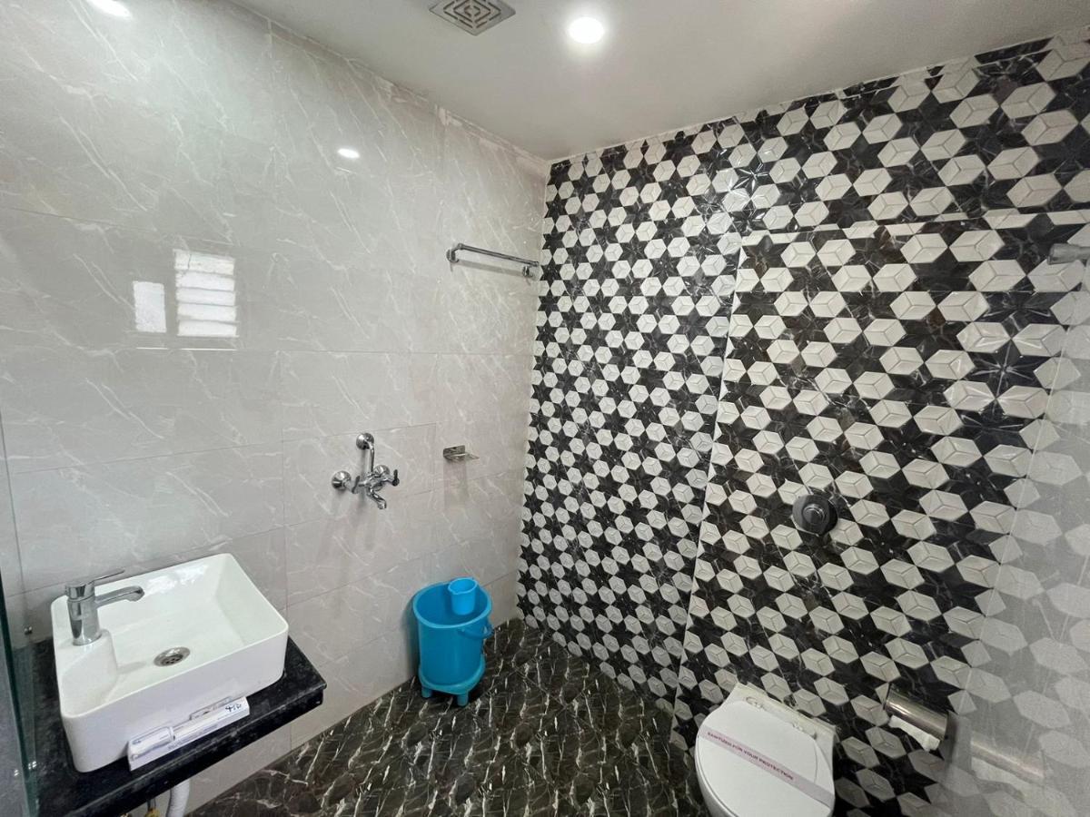 Hotel Pratap Residency Ráňčí Exteriér fotografie